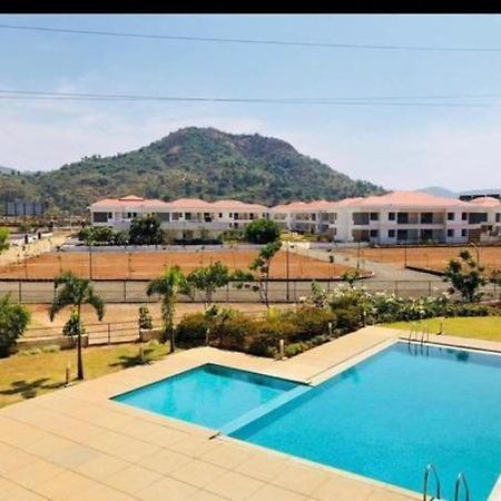 Appartement Mizzle à Lonavala Extérieur photo