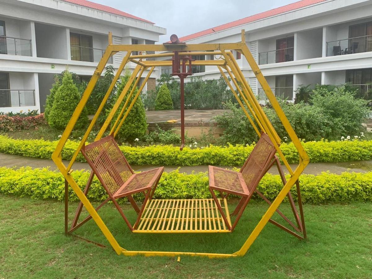 Appartement Mizzle à Lonavala Extérieur photo