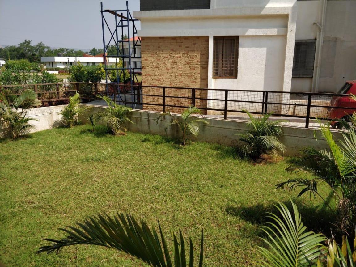 Appartement Mizzle à Lonavala Extérieur photo