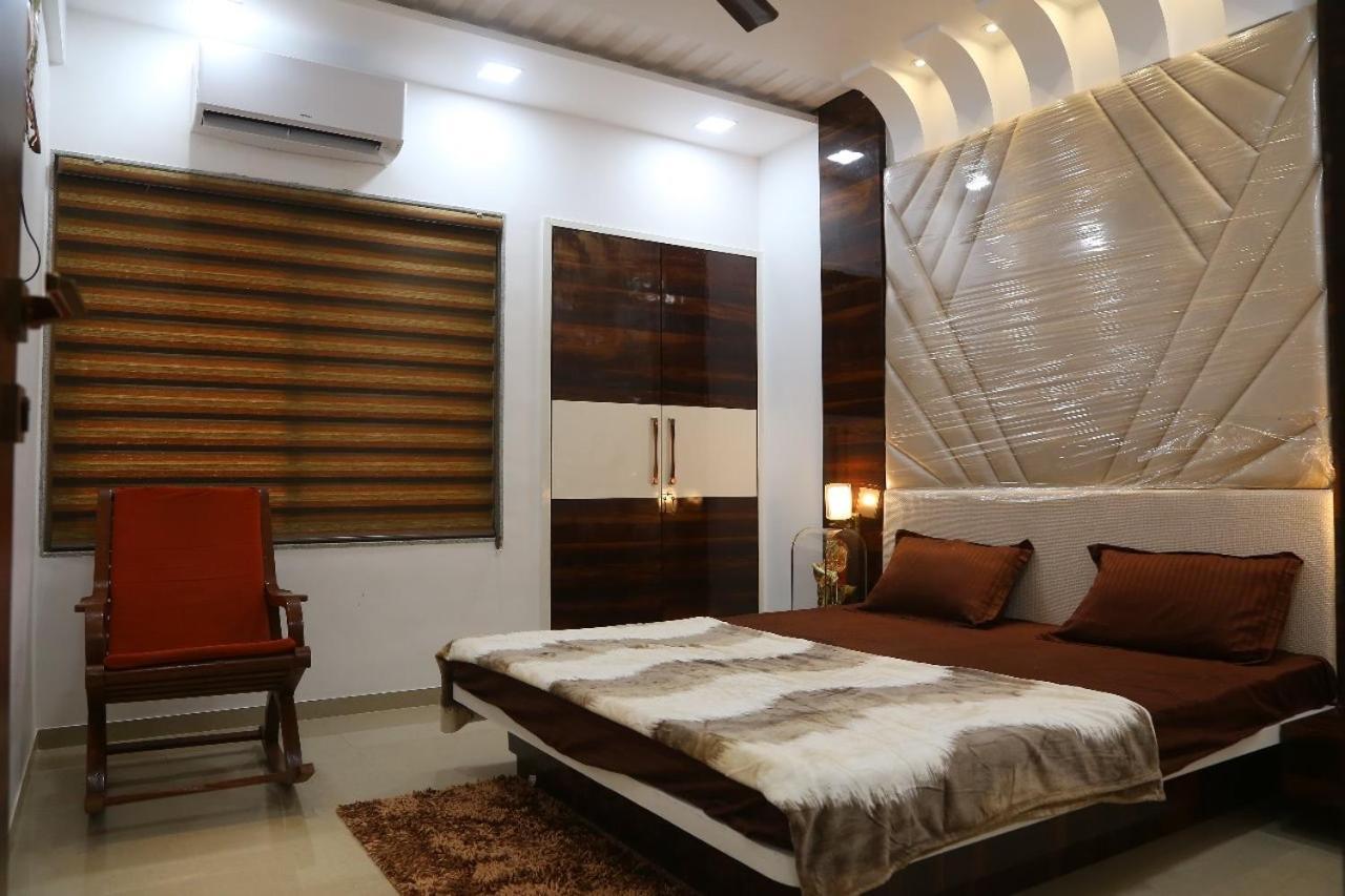 Appartement Mizzle à Lonavala Extérieur photo