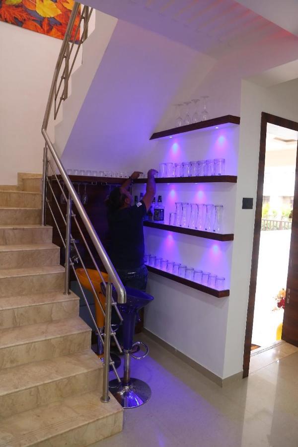 Appartement Mizzle à Lonavala Extérieur photo