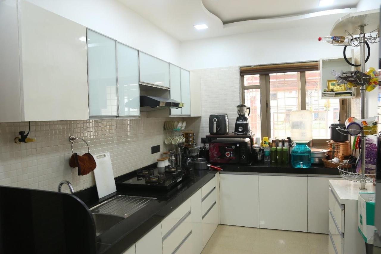 Appartement Mizzle à Lonavala Extérieur photo